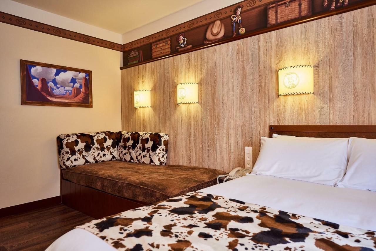 Disney Hotel Cheyenne Coupvray Esterno foto