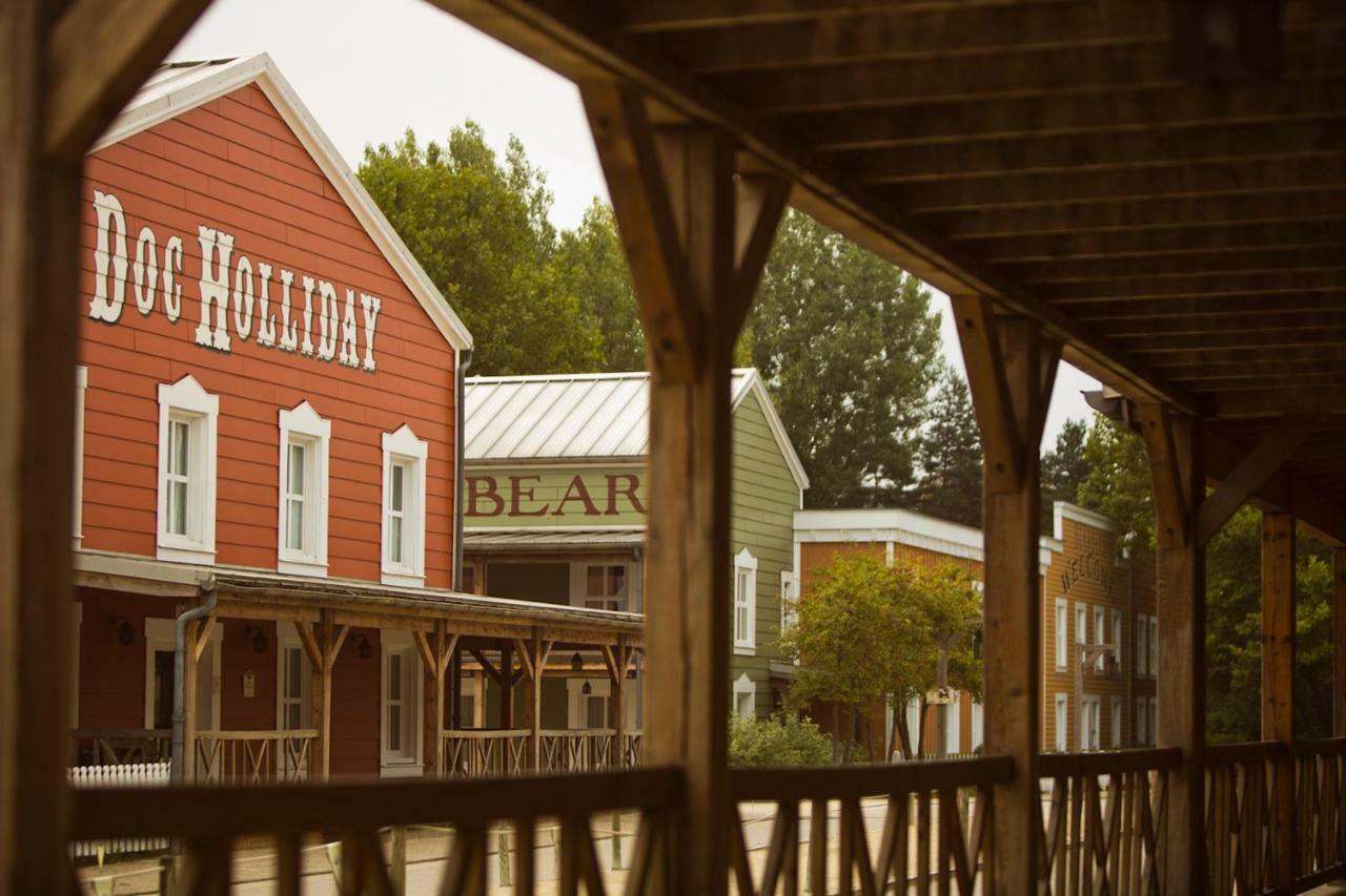 Disney Hotel Cheyenne Coupvray Esterno foto